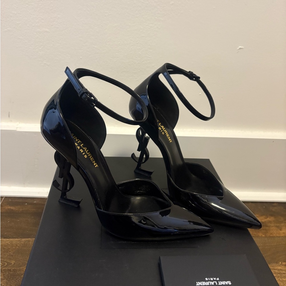 Saint Laurent D’orsay Pumps - Picture 1 of 3